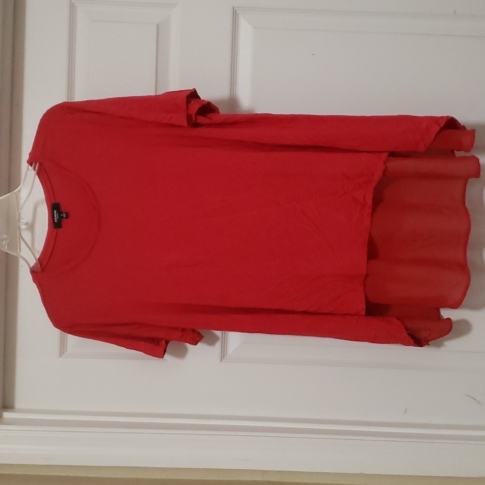 Premise red woman  hi low  top